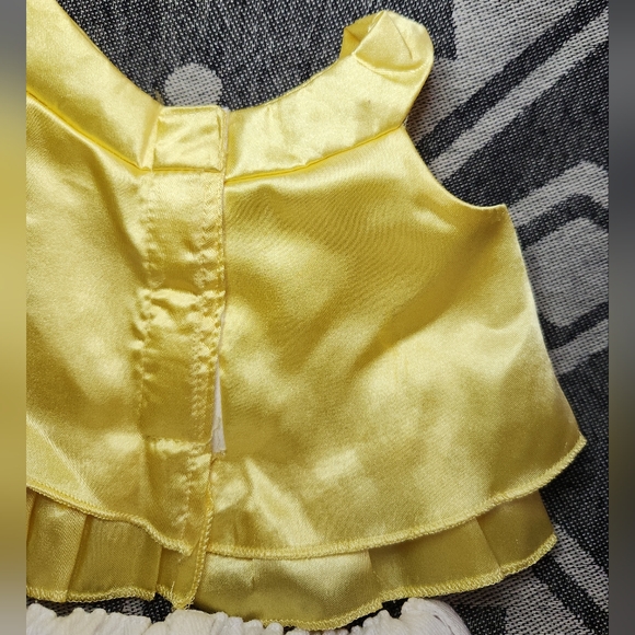 2009 Build a Bear Yellow Satin Rose Top & White Embroidered Jeans Set #1004720 - Picture 8 of 12